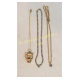 3 Chain Necklaces