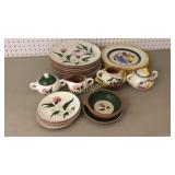 22 Pieces Stangle Pottery