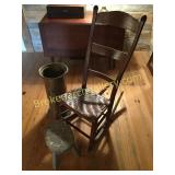 4 Asorted Decorative Items