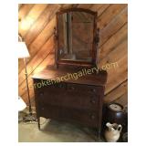 Tiger Oak Dresser W Mirror