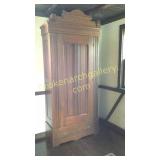 East Lake Wardrobe