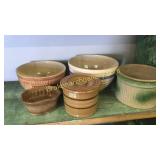 5 Pieces Pottery, Kitchen Ware