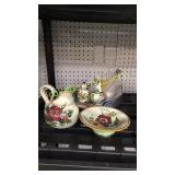 2 Pieces Gouda, Italian Bowl, 2 Pieces Delft