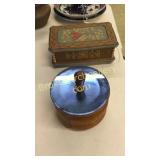 2 Dresser Box Music Boxes