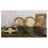 7 Assorted Decorative Items