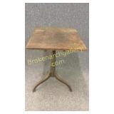 Tilt Top Table