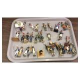 Approximately 35 Lead Soldiers