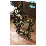 2 Victorian Metal Frames