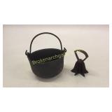 Cast Iron Pot, Chopper