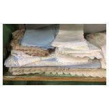 Group of Wuality Table Linens