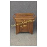 Popular Washstand W Towel Bar