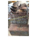 Group Metal Racks, Case, Scales