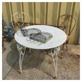 Patio Table, 2 Chairs & 2 Wall Pockets