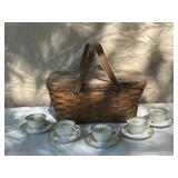 PICNIC BASKET OF NORITAKE NIPPON TOKI KAISHA