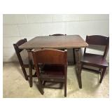 CHILDï¿½S TABLE AND CHAIRS KIDKRAFT