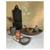 PRIMITIVE KITCHENWARE
