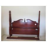 King size Spindle Poster Bed