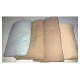 Set Of 4 Weighted/knitted Blankets