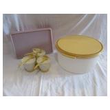 Lot Of Tupperware Kitchenware