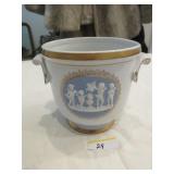 Cache pot with blue Jasperware type medallion