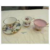 Teacups: Heirloom England w/ saucer; Royal Teacups: Heirloom England w/ saucer; Royal