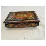 Italian wooden musical jewelry box (Works) Italian wooden musical jewelry box (Works)