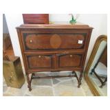 Pooley & Co Model 1620 radio cabinet-lower right