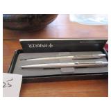 Parker pen/pencil set w/ McDonnell Douglas