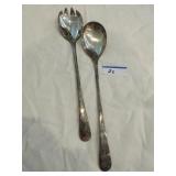 Pair silverplate salad fork and spoon Pair silverplate salad fork and spoon