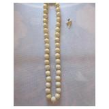 Vintage Imitation ivory bead necklace, imitation