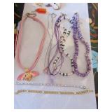 Asst costume jewelry Asst costume jewelry