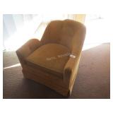 Vintage arm chair