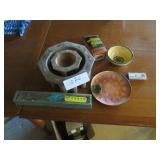 Aviva Peanuts Woodstock nodder w/ box, inlay Kava