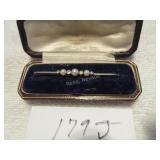 18kt gold, pearl and diamond bar pin w/ bac