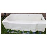 66"x33"x16" Cast Iron White Bathtub
