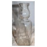 Vintage 9.5' Cream Top Stueber's 1qt Glass Bottle