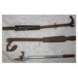 3 Vintage Nail Pullers