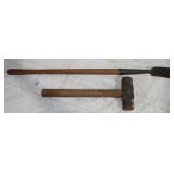 Vintage 33.5' Timber Slick & Maul