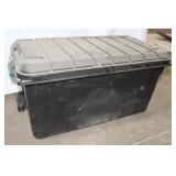 Plastic Storage Tote w/ Lid 29'x16'x15'