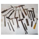 Mini 4.5'-9.5' Tools: