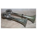 Dual Automotive Airhorn, Untested
