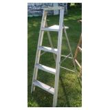 2) 4 Foot Step Ladders, 1- aluminum, 1- wood