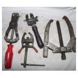 Pullers and Clamps: 2 Double Jaw, 1" Hand Vise,ï¿½