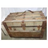 Vintage Trunk 34.5x19x21"