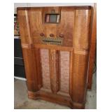 Montgomery Ward 13 Tube AC Radio Mo. 62-403, Works