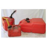 Plastic 6.5 Gal. boat gas can, 1) 1 Gal. &