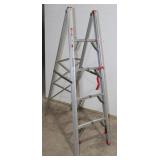 Z-Tech 5ft Aluminum Folding Ladder;