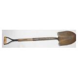 Husky Super Socket D-Handle Shovel