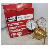 New Harris Model 425-125-350 Pressure Regulator