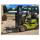 1995 Clark CGC20 LP Forklift, runs and drives;